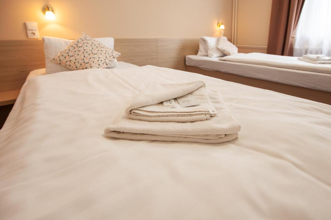 Hotel Stella Пилзен Екстериор снимка