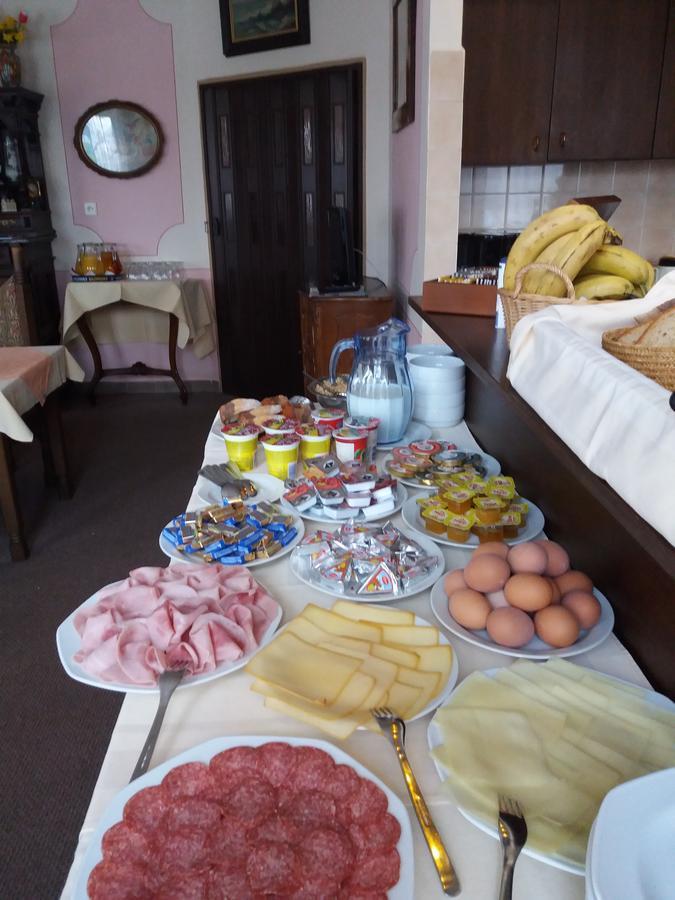 Hotel Stella Пилзен Екстериор снимка
